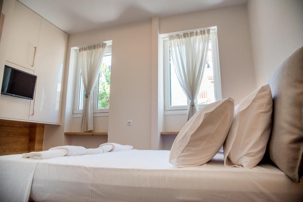 Chrysanthi'S Apartment Preveza Bagian luar foto