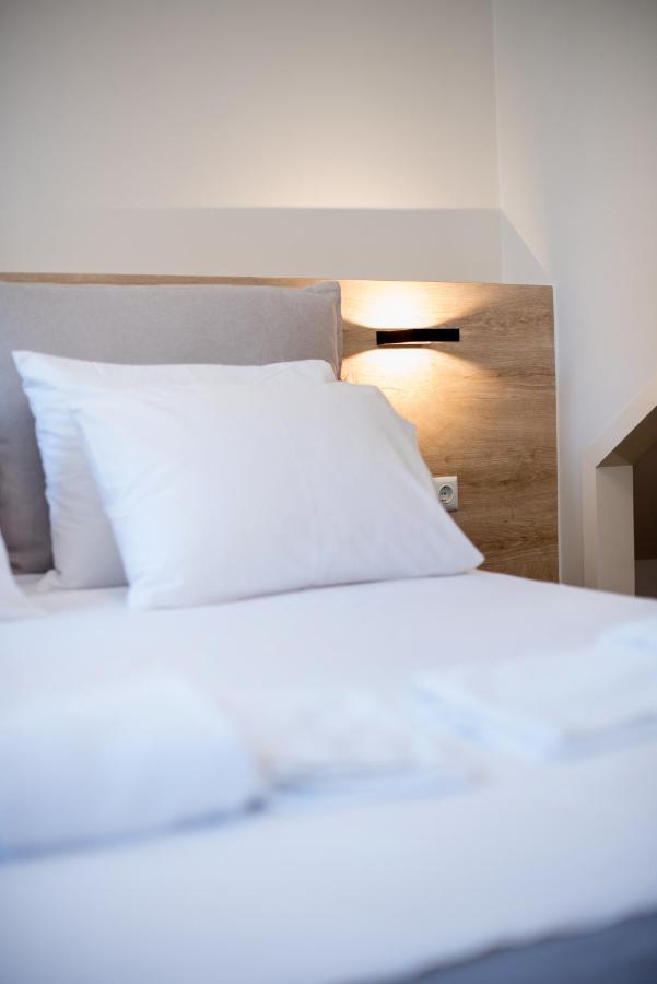 Chrysanthi'S Apartment Preveza Bagian luar foto