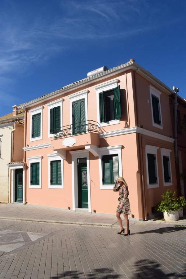 Chrysanthi'S Apartment Preveza Bagian luar foto